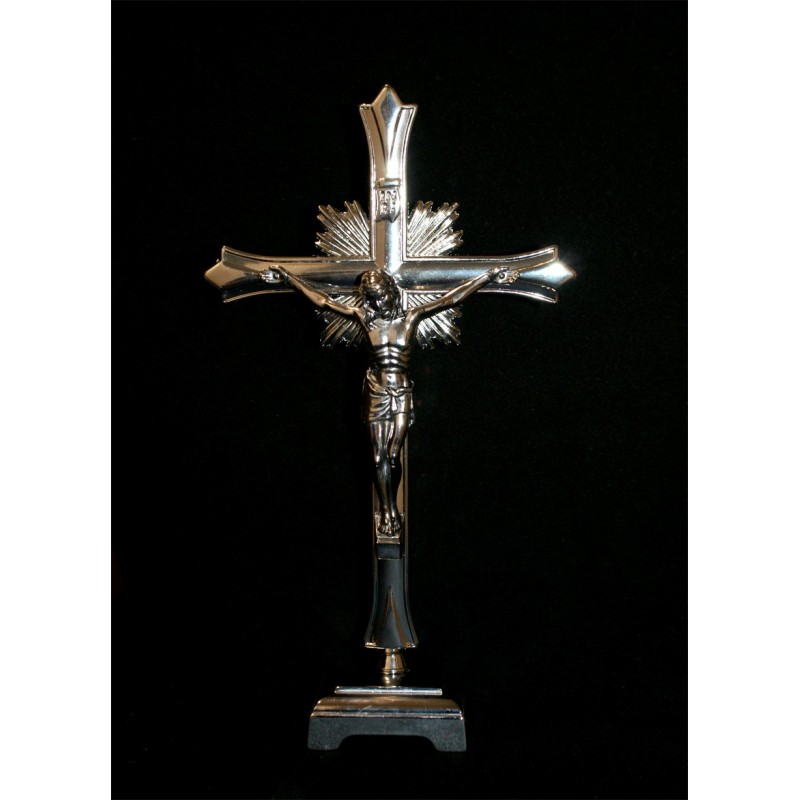 Crucifijo de metal 20 cm.